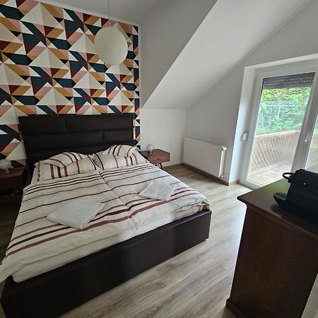 Hilltop Apartments Fonyód Quarto foto